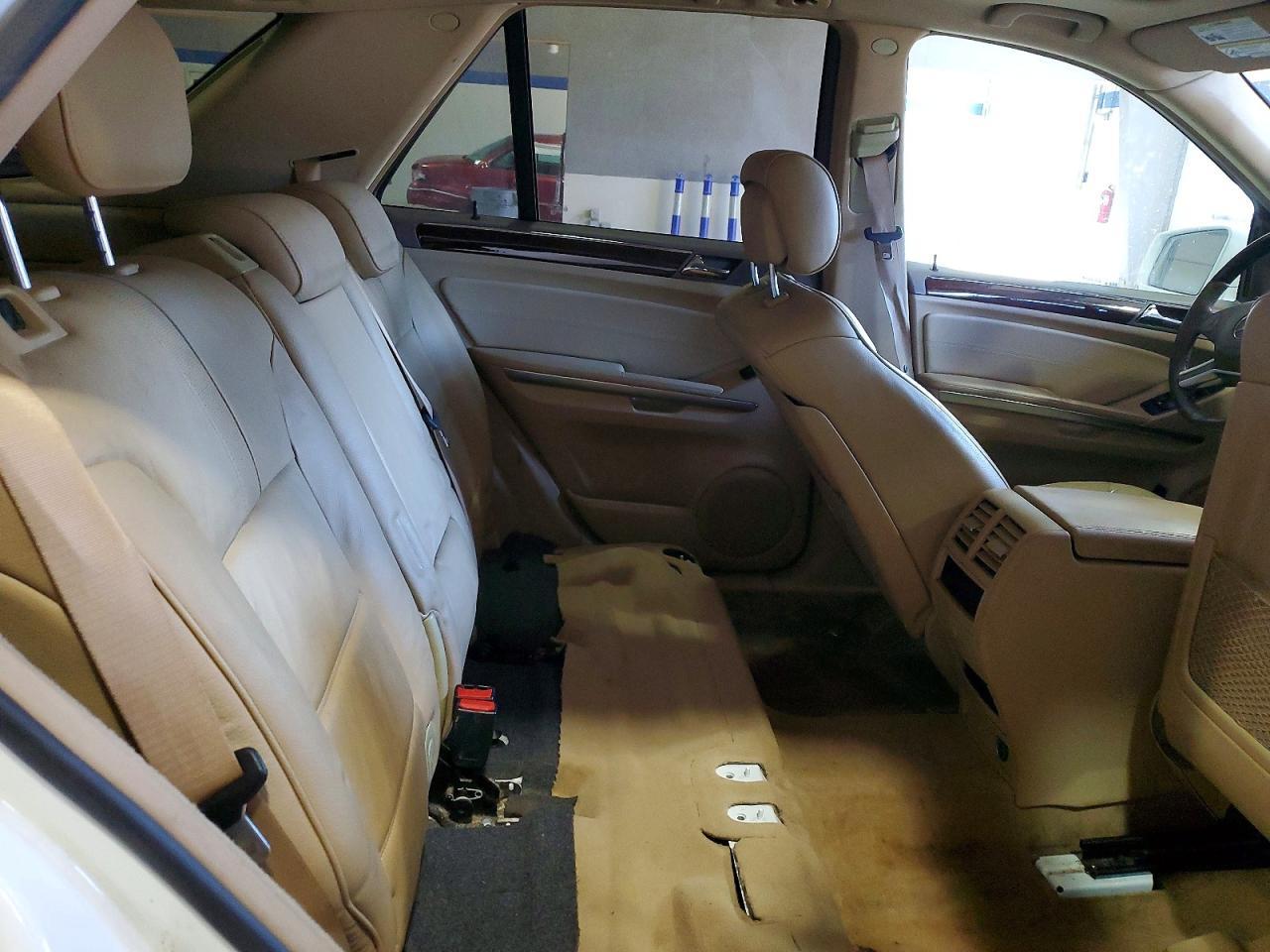 2011 MERCEDES-BENZ ML-Class