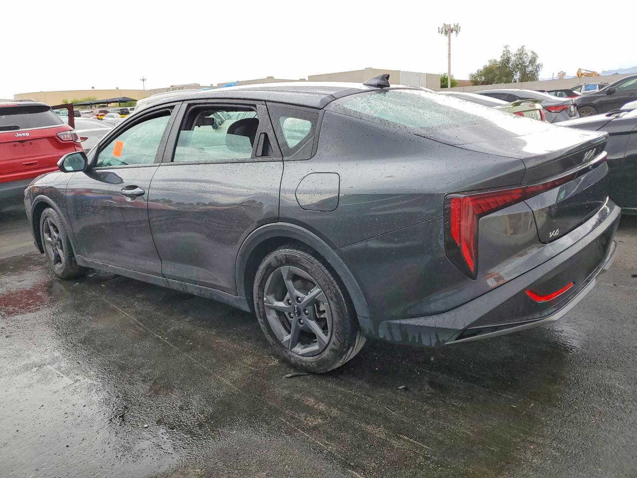 2025 KIA K4