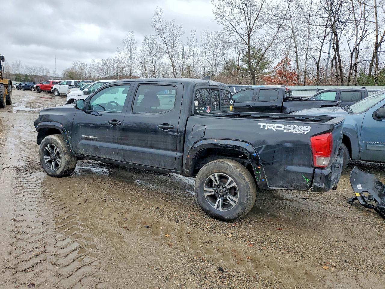 2016 TOYOTA TACOMA