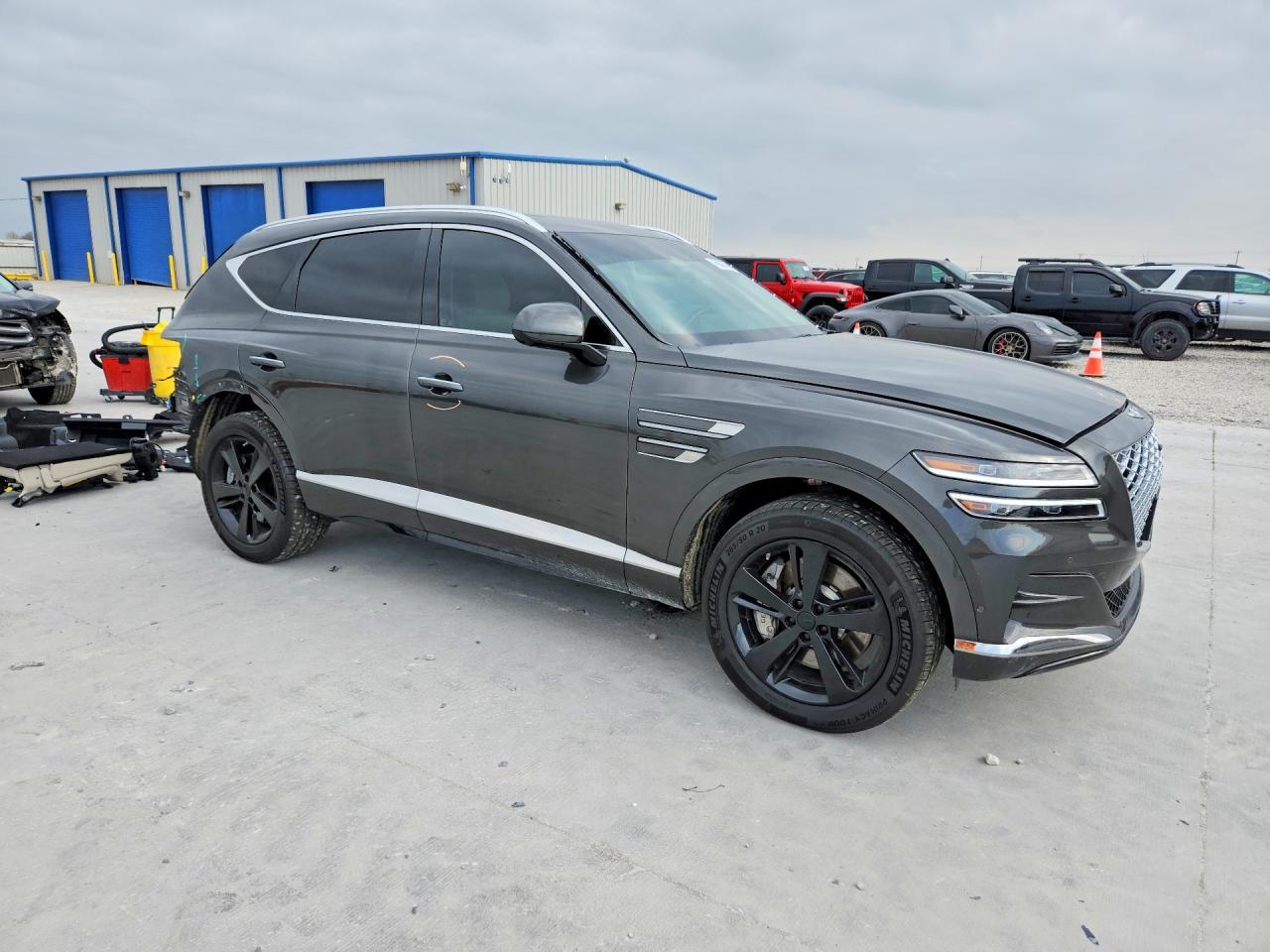 2024 GENESIS GV80