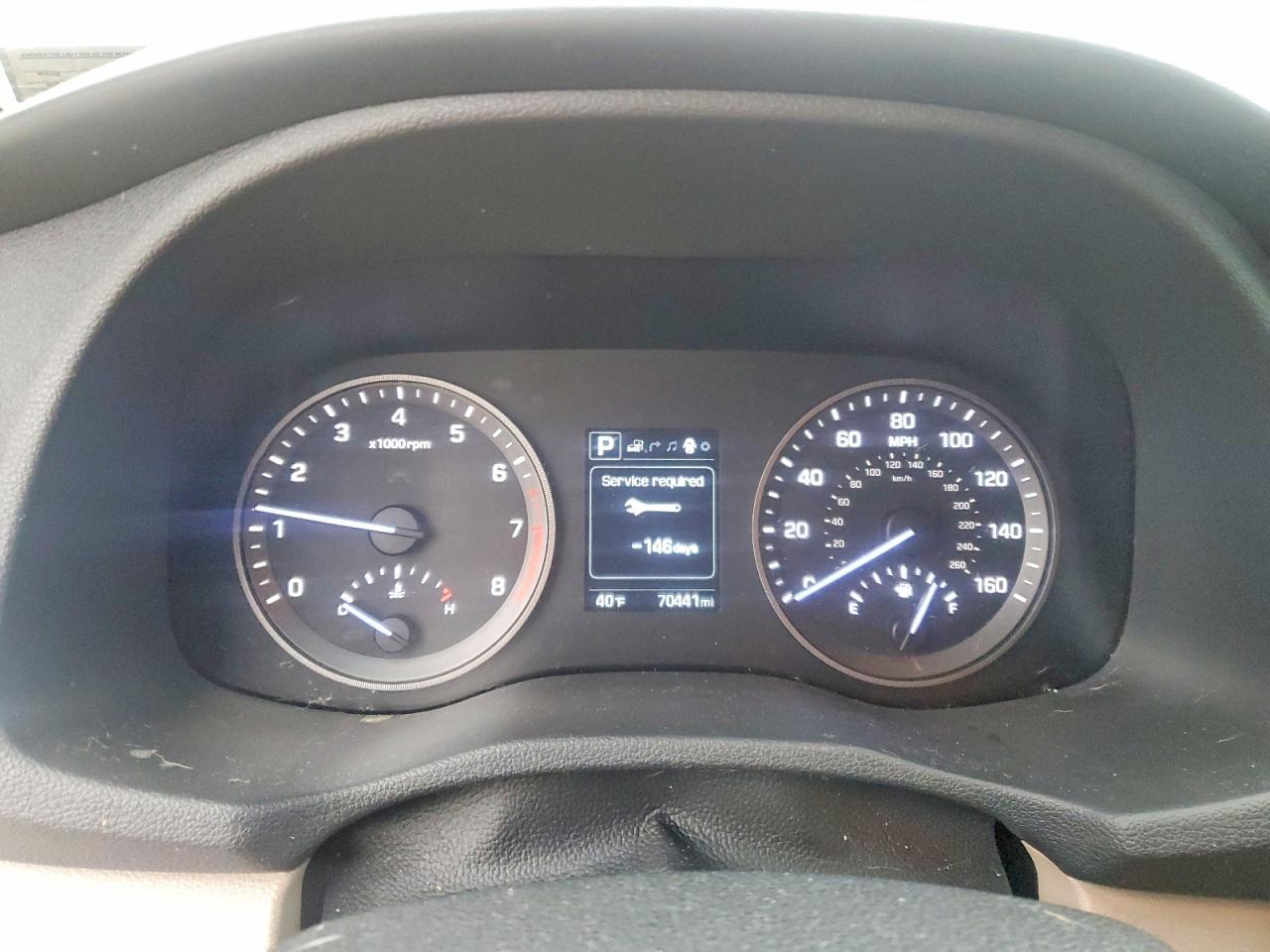 2016 HYUNDAI TUCSON