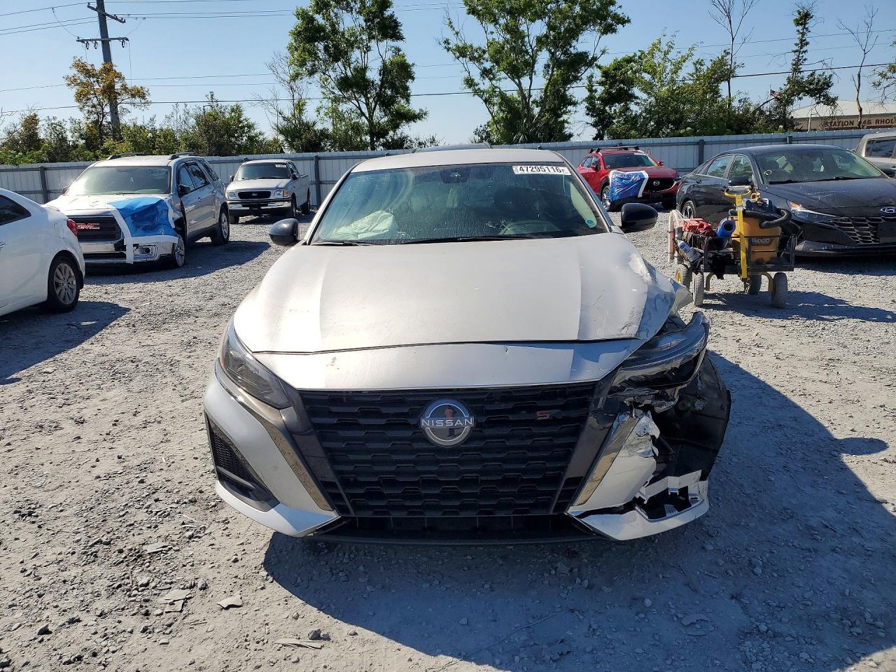 2025 NISSAN ALTIMA