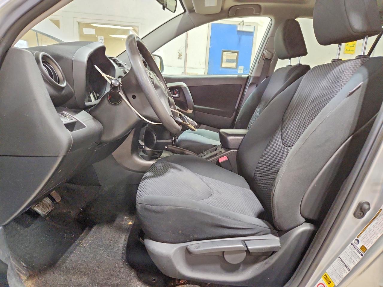 2010 TOYOTA RAV4