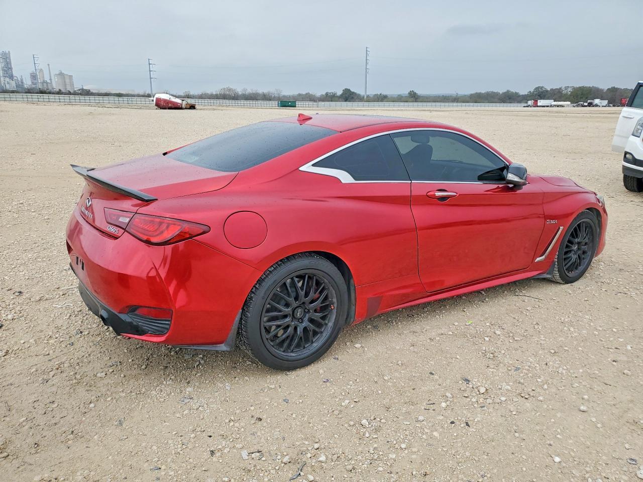 2017 INFINITI Q60
