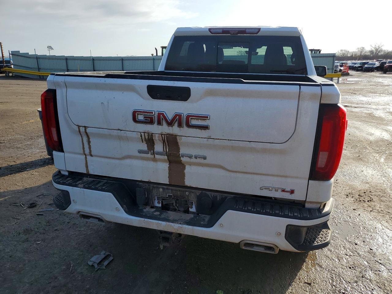 2021 GMC Sierra