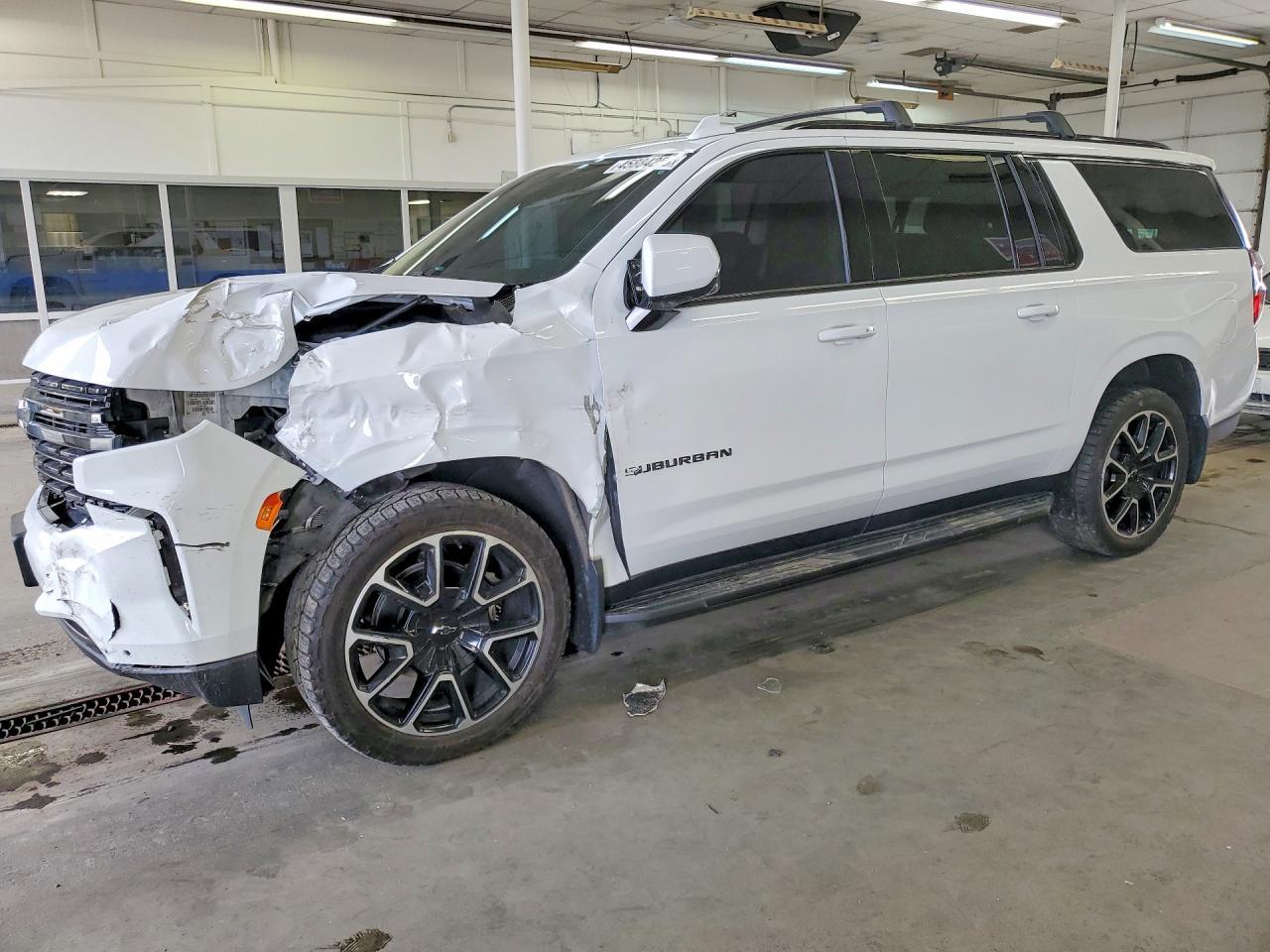2022 CHEVROLET Suburban