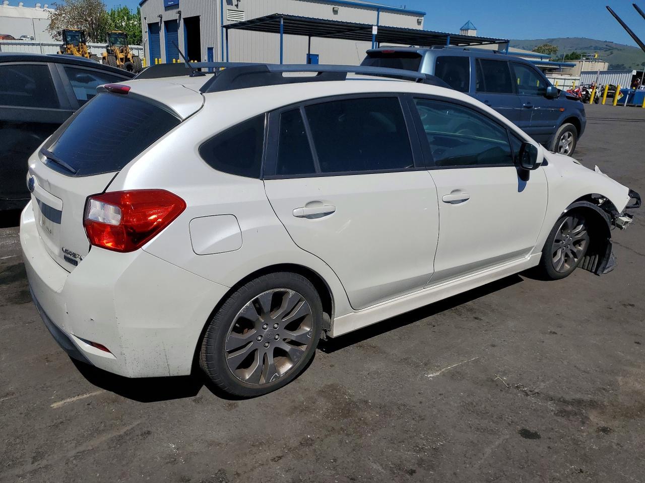 2014 SUBARU IMPREZA