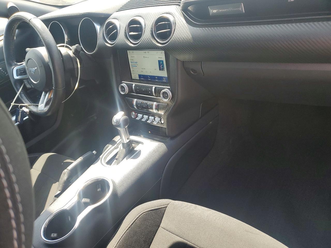 2021 FORD MUSTANG