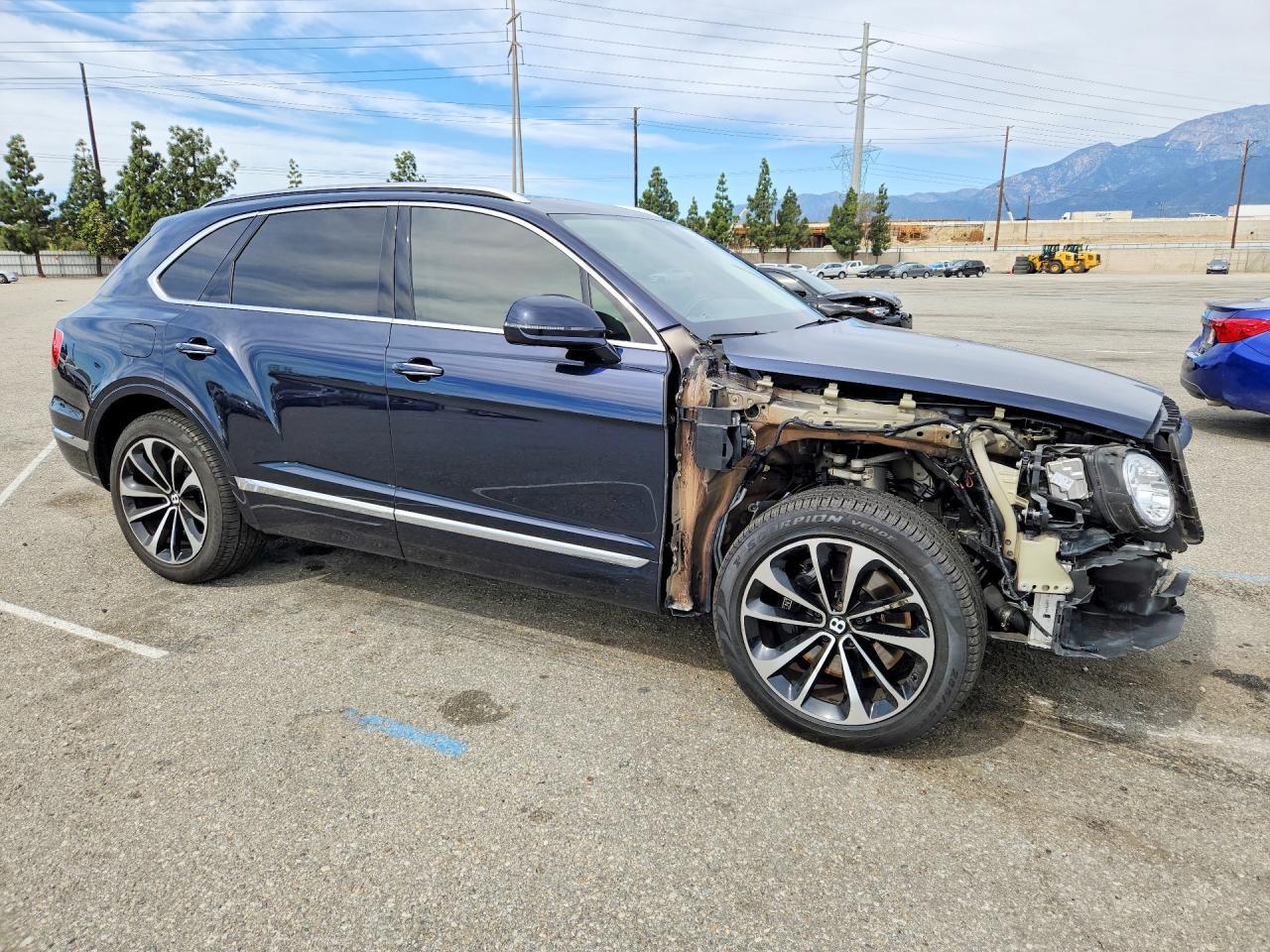 2018 BENTLEY Bentayga