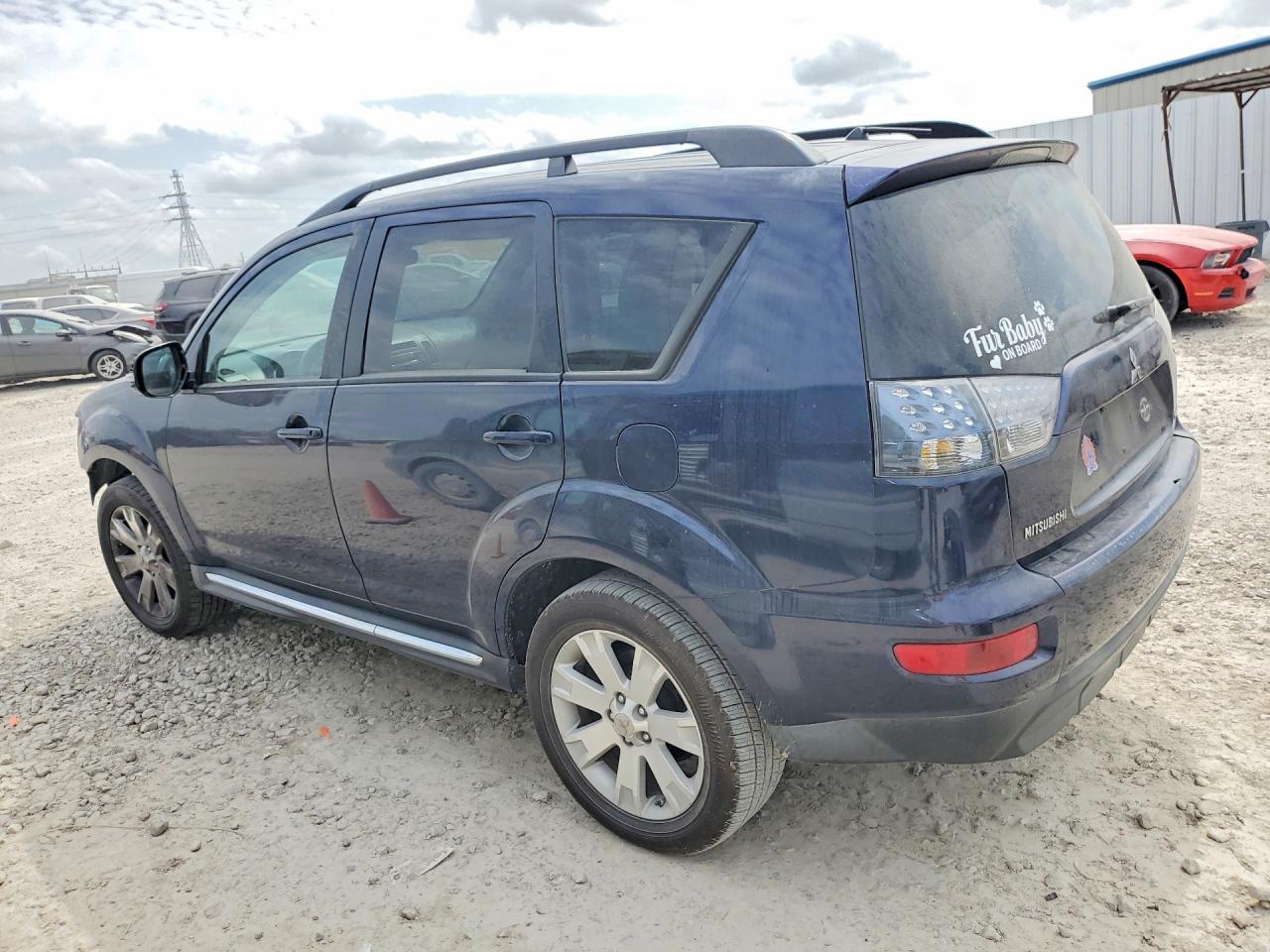 2010 MITSUBISHI outlander