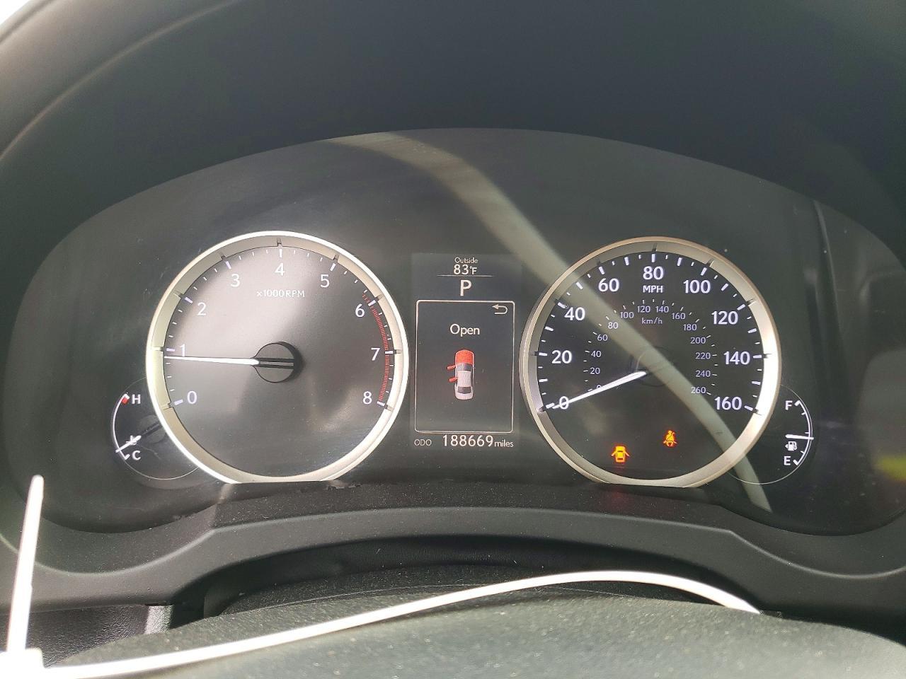 2016 LEXUS IS 200t