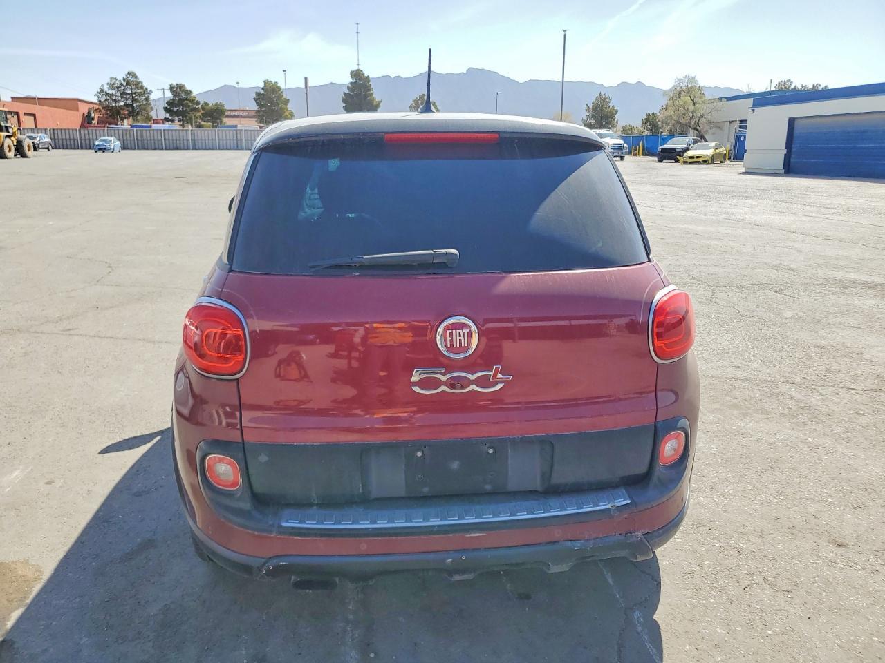 2016 FIAT 500L