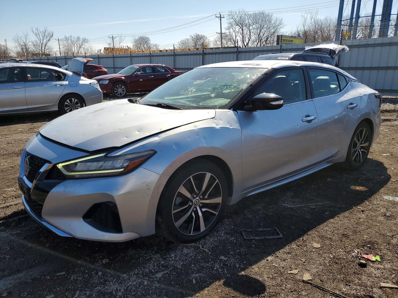2022 NISSAN Maxima