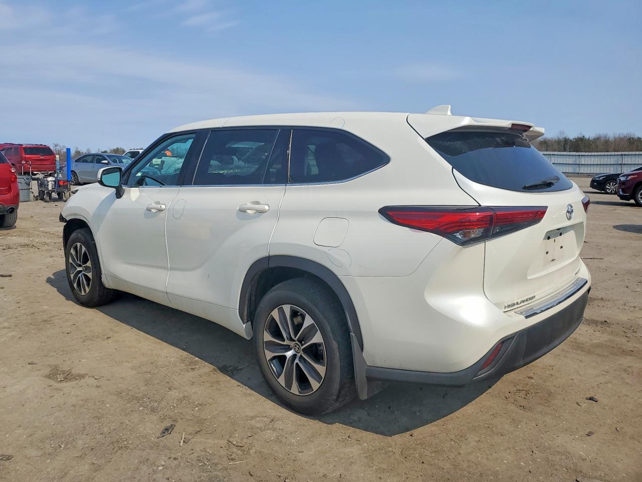 2020 TOYOTA HIGHLANDER