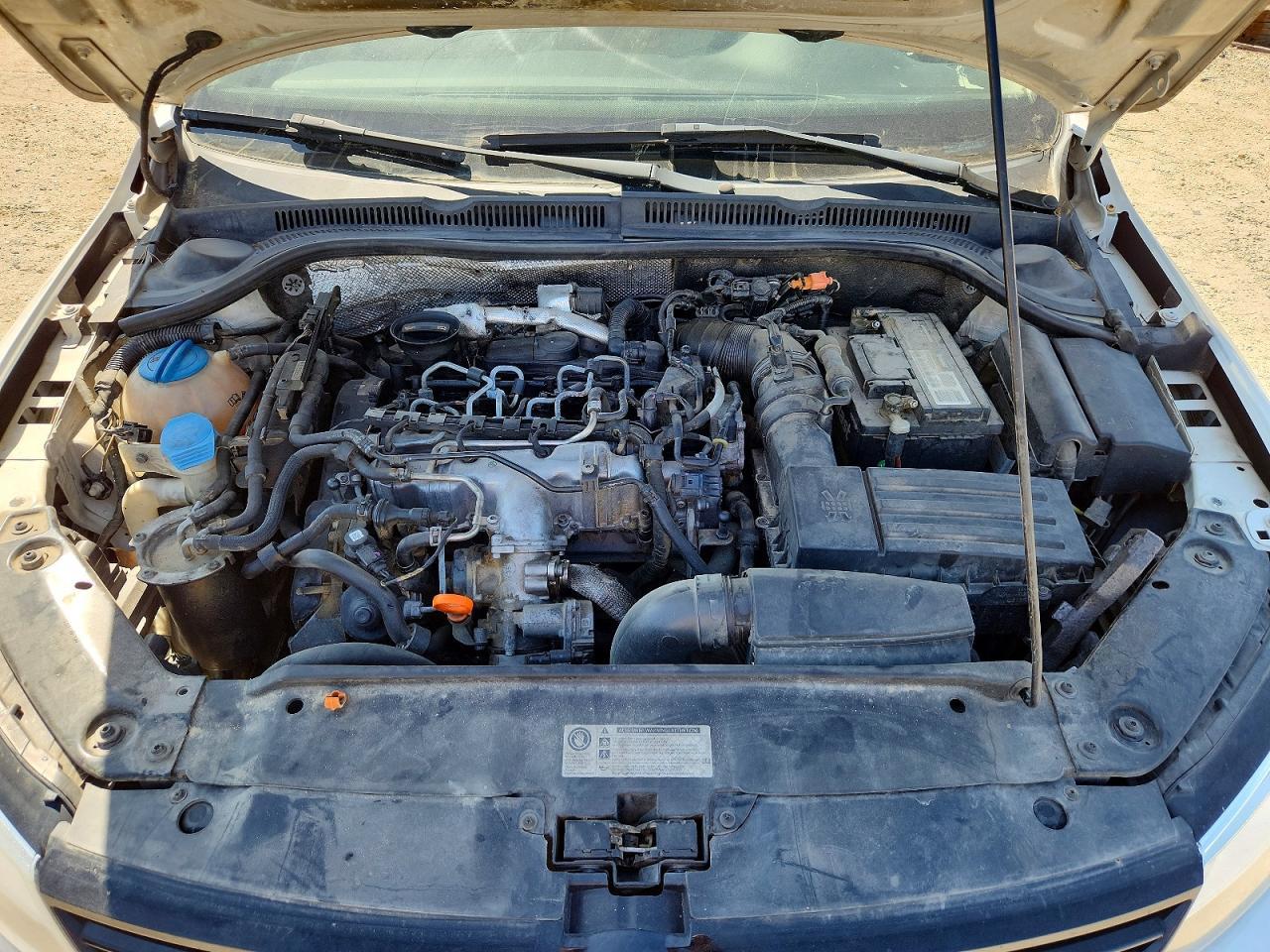 2011 VOLKSWAGEN JETTA