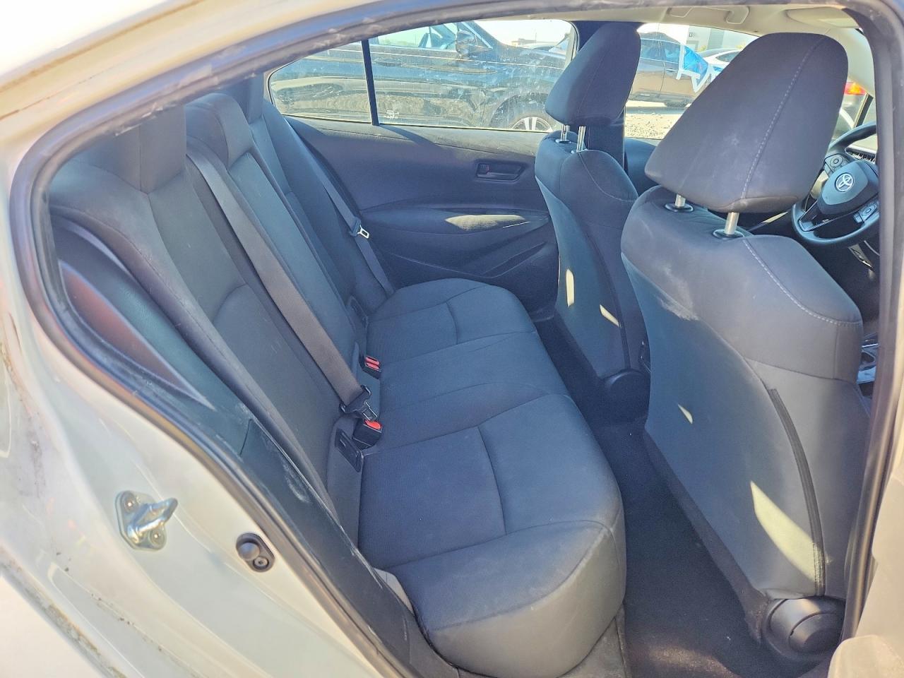 2022 TOYOTA COROLLA
