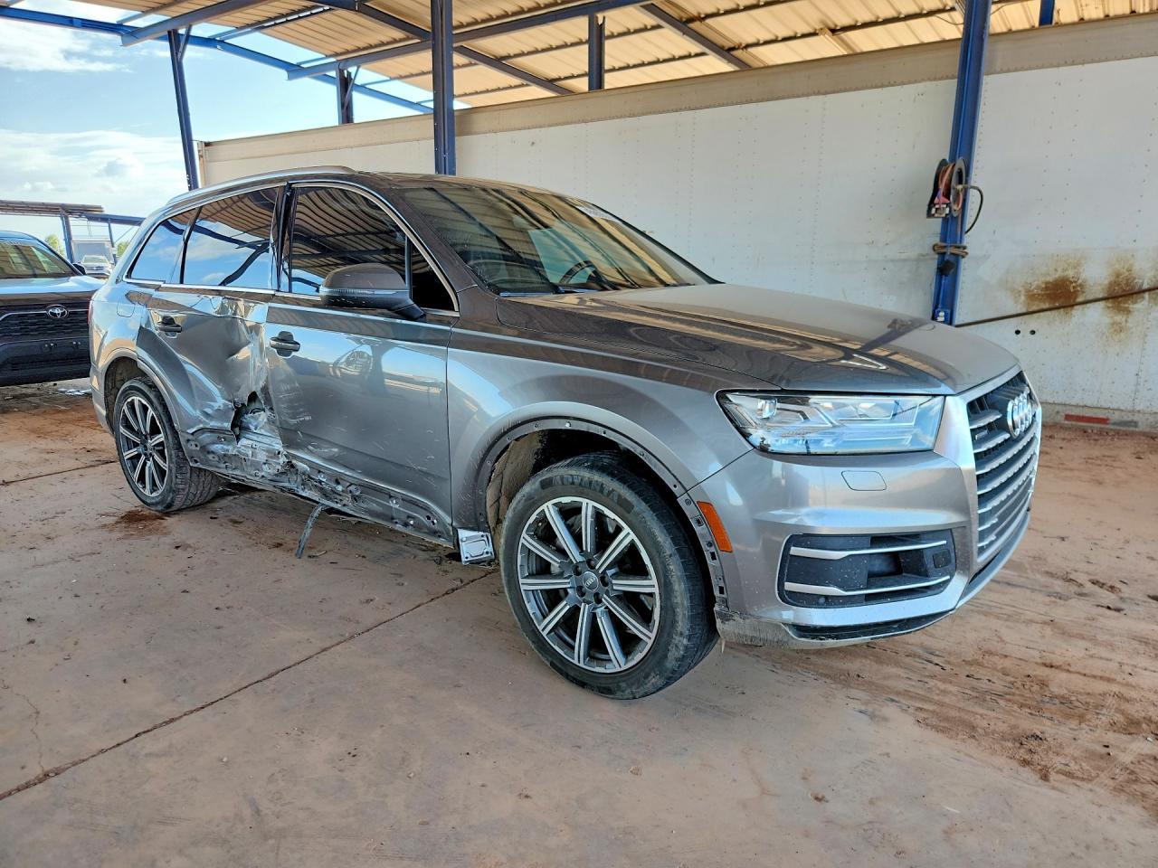 2017 AUDI Q7