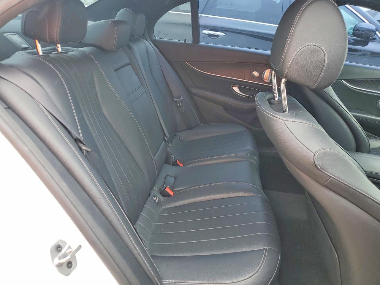 2021 MERCEDES-BENZ E-Class