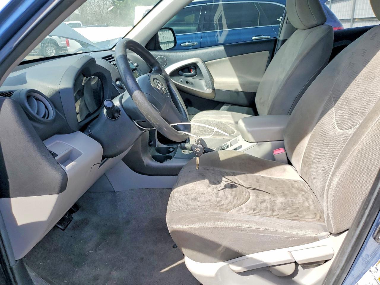 2010 TOYOTA RAV4