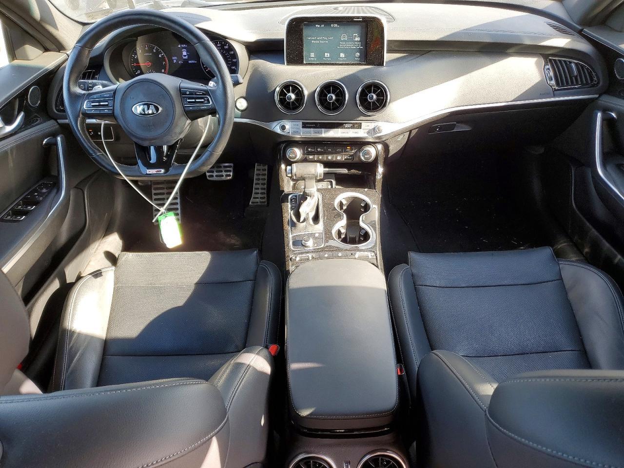 2020 KIA Stinger