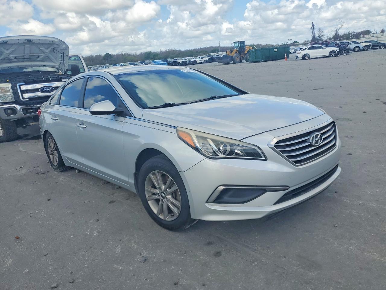 2016 HYUNDAI SONATA