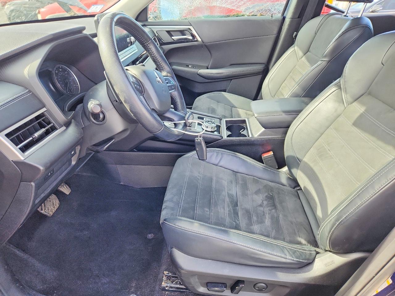 2022 MITSUBISHI outlander