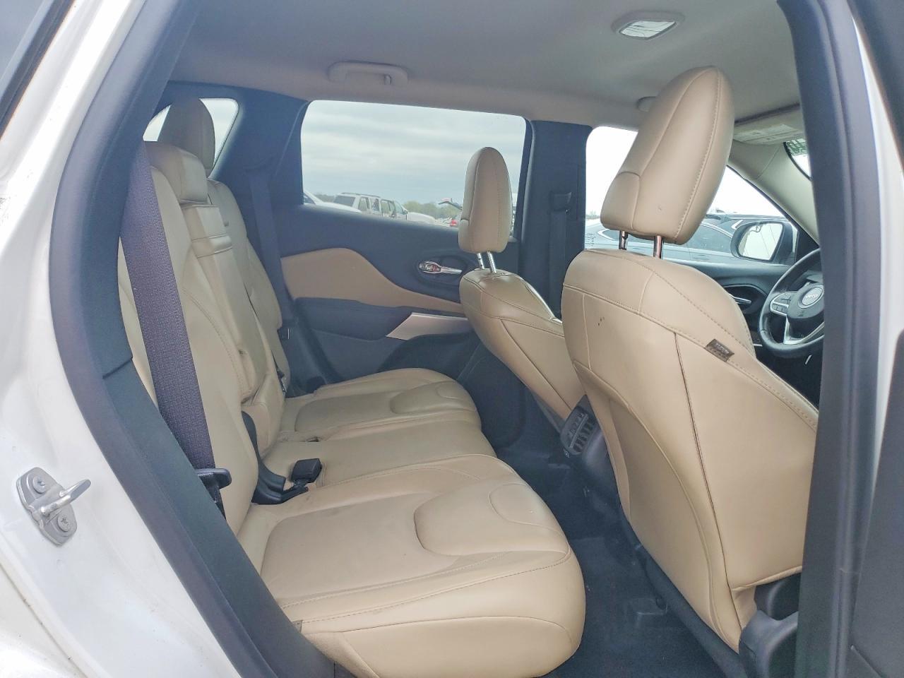 2017 JEEP CHEROKEE