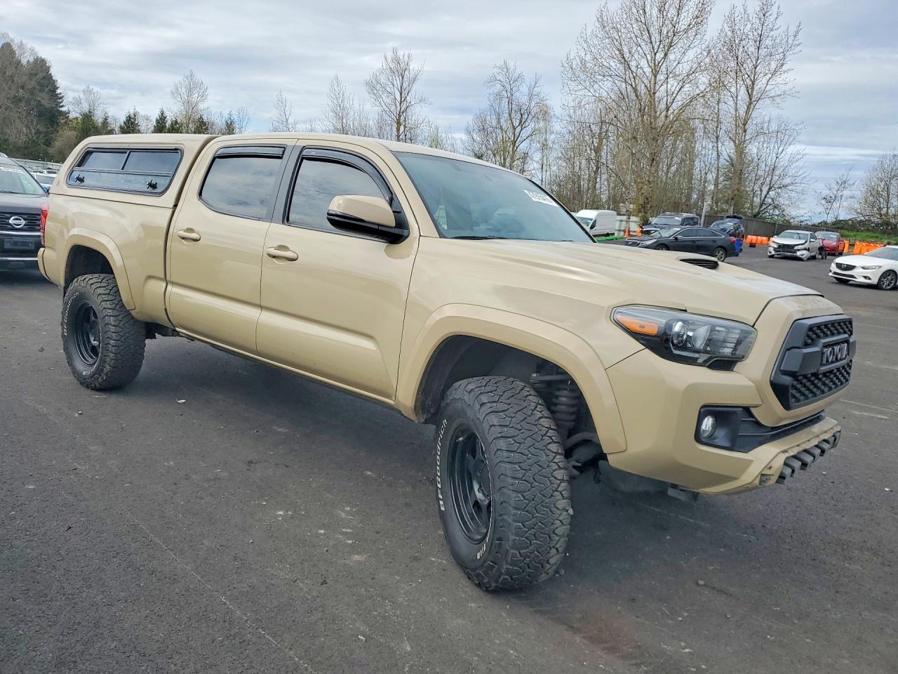 2017 TOYOTA TACOMA
