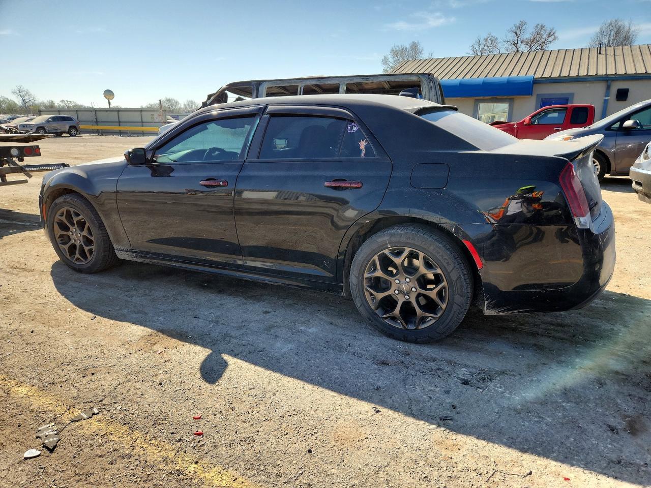 2016 CHRYSLER 300