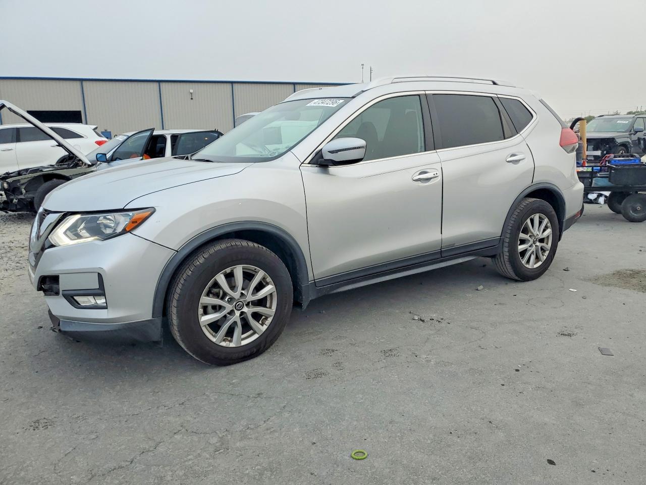 2018 NISSAN ROGUE