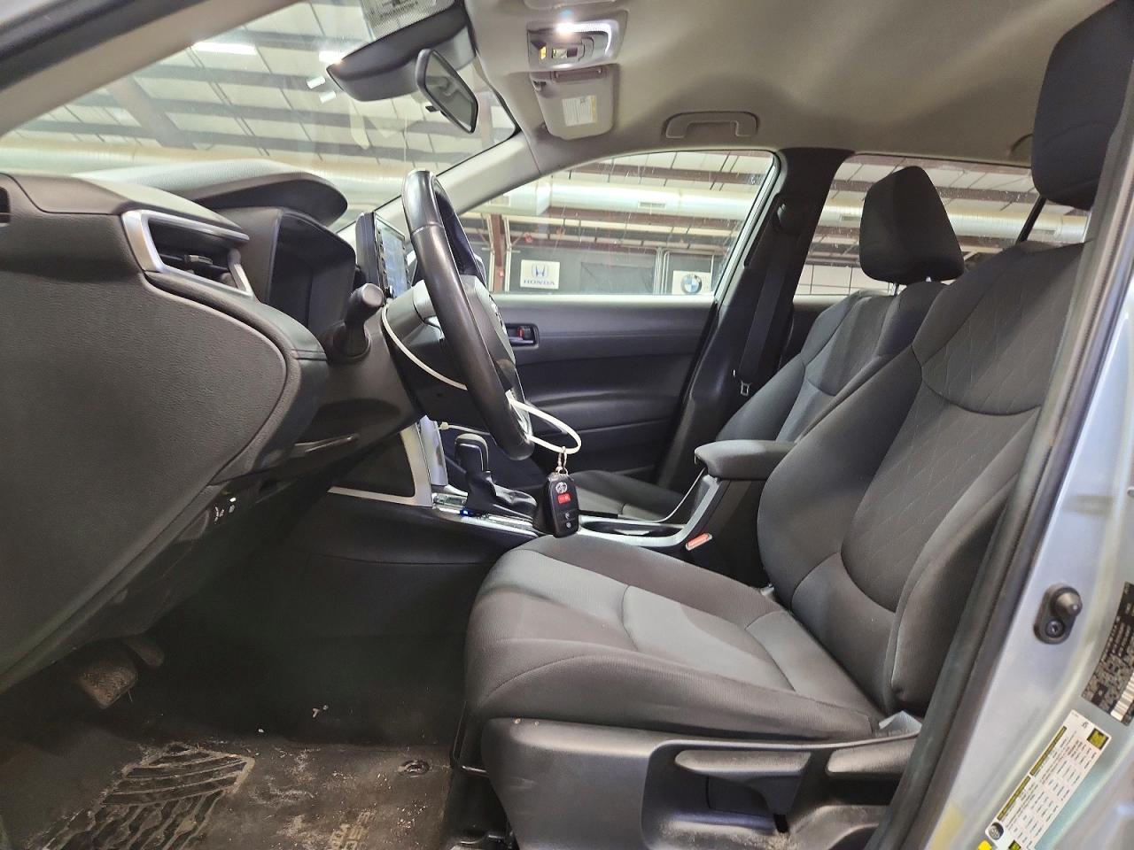 2022 TOYOTA Corolla Cross