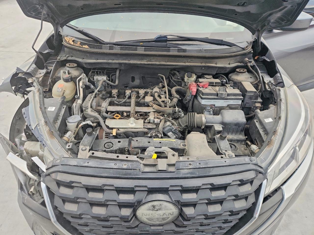 2021 NISSAN KICKS