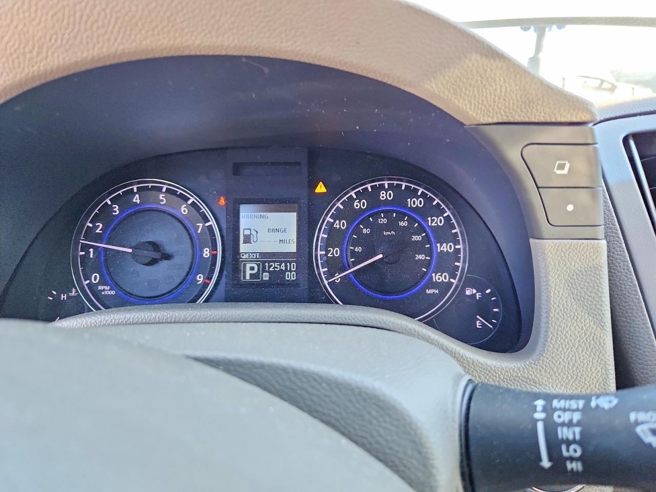 2015 INFINITI Q40