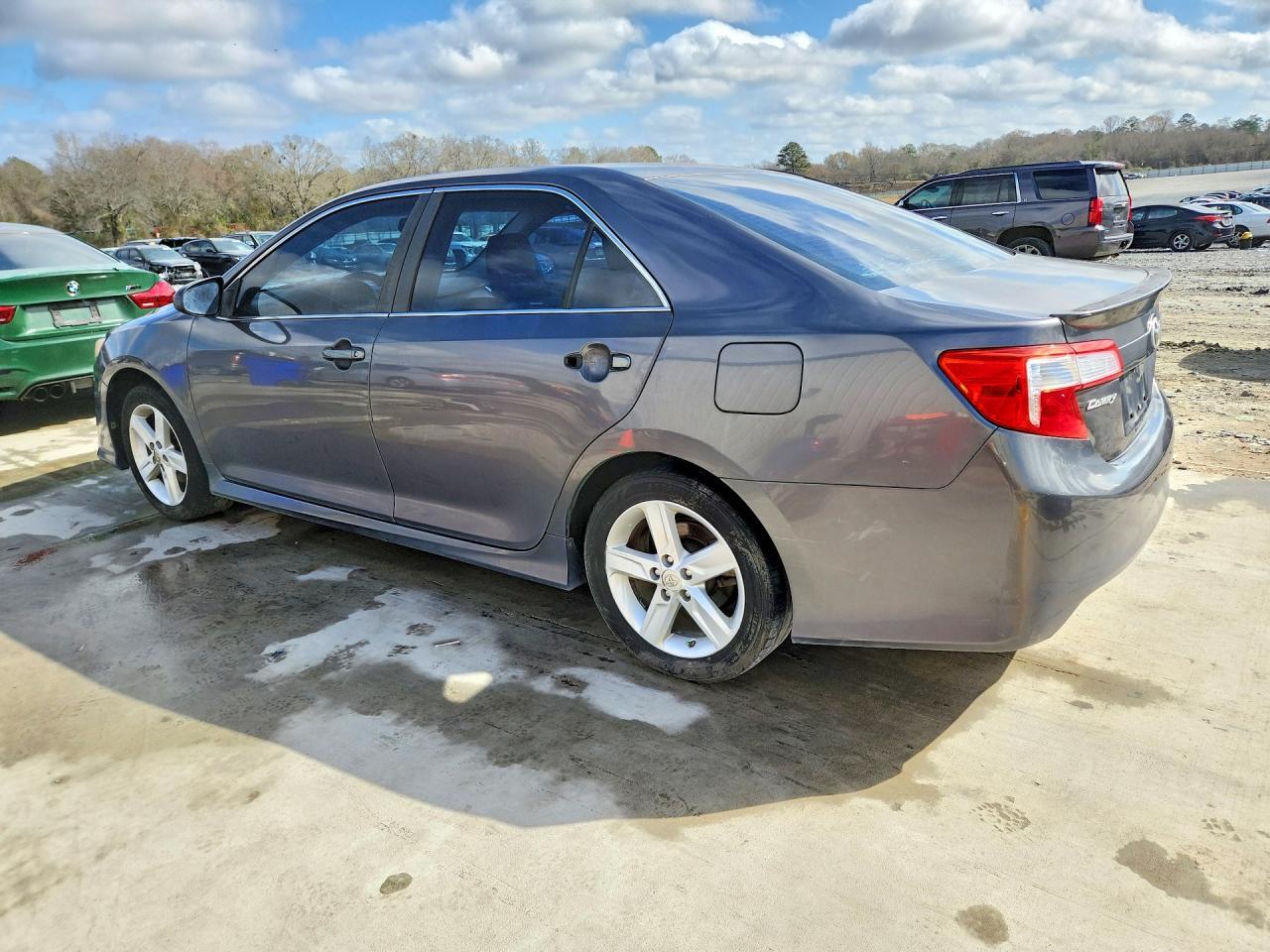 2013 TOYOTA CAMRY