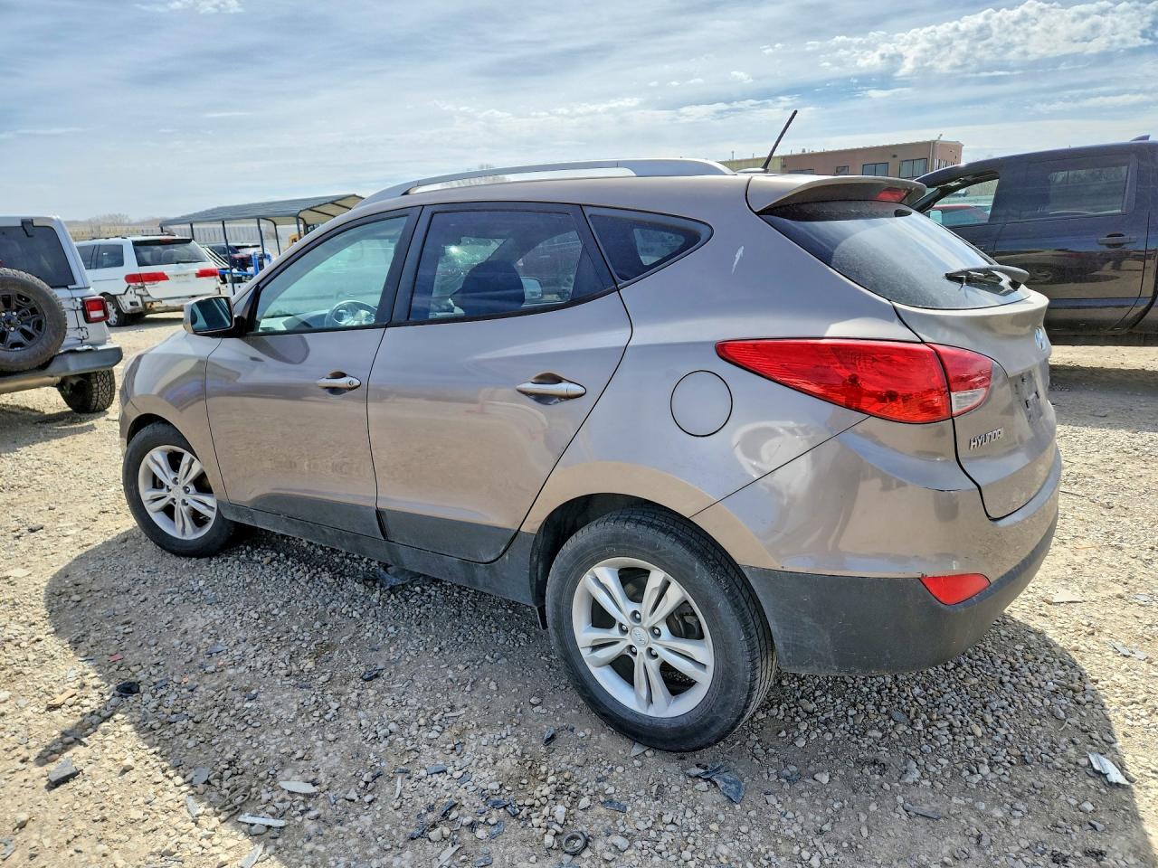 2011 HYUNDAI TUCSON