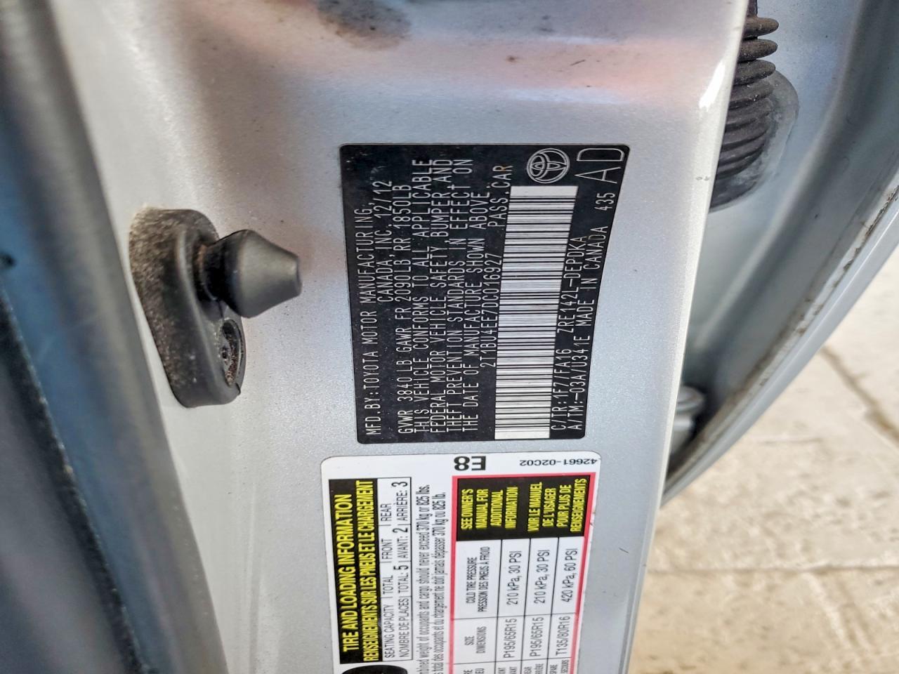 2013 TOYOTA COROLLA