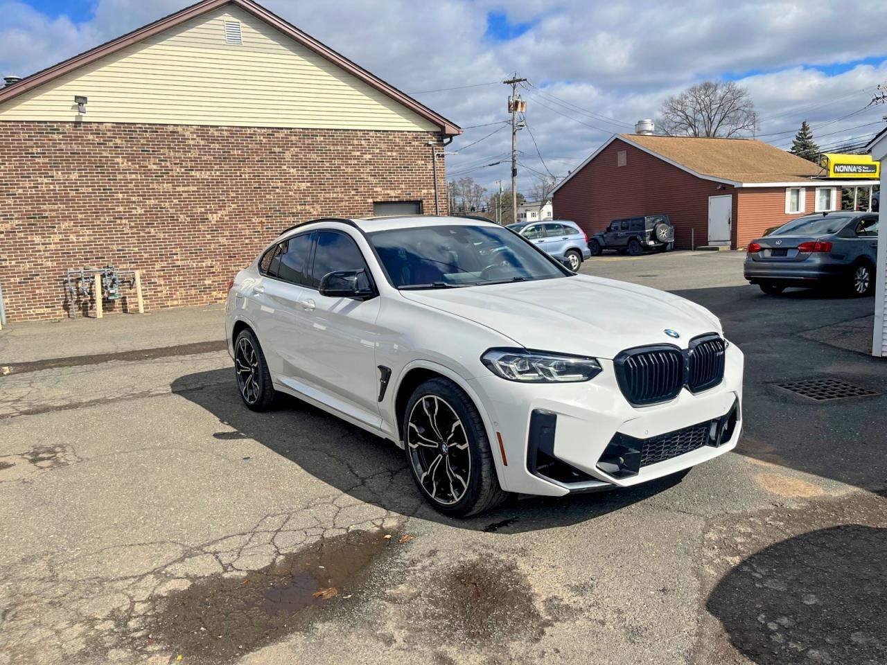 2022 BMW X4
