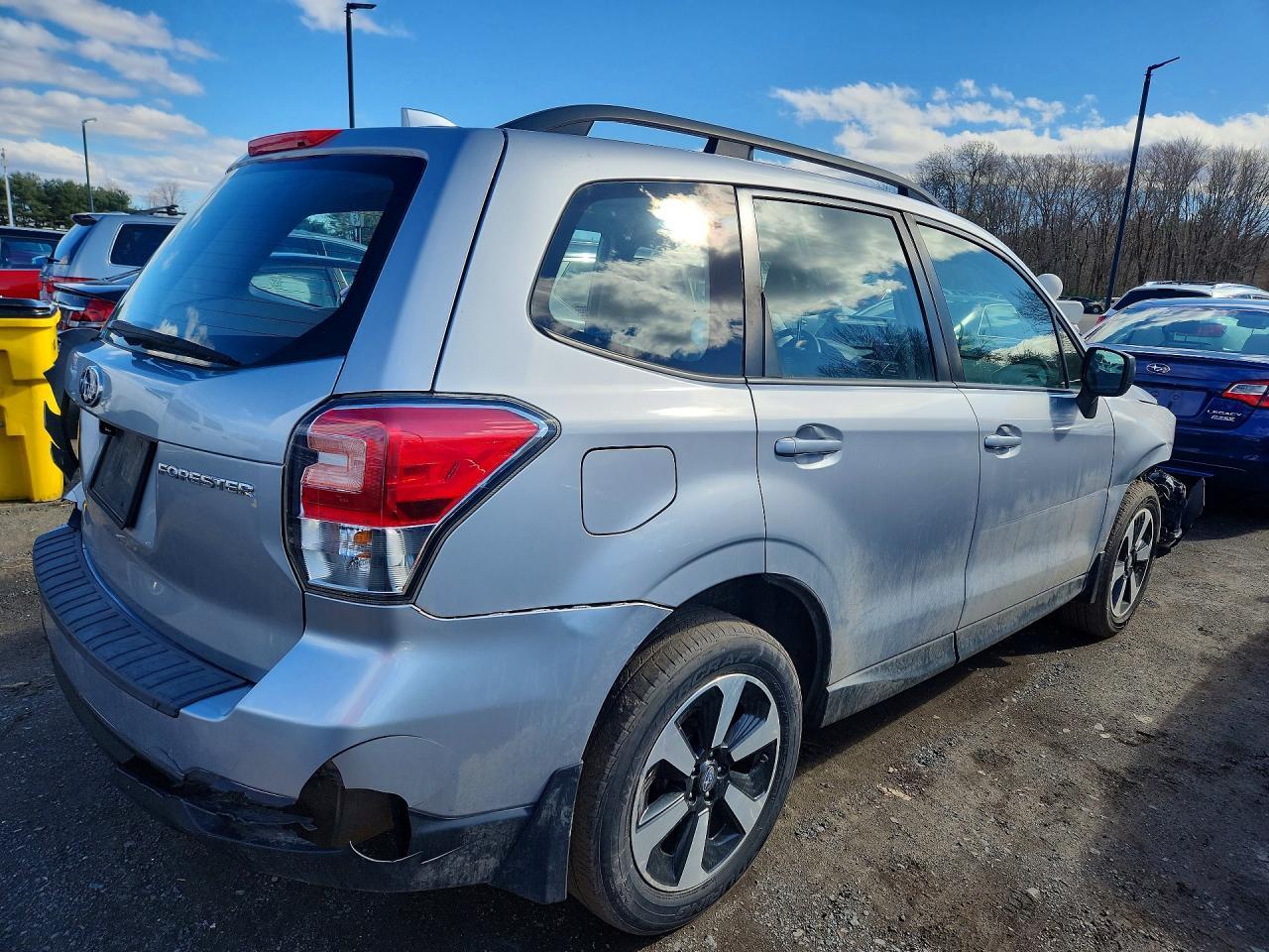 2018 SUBARU FORESTER