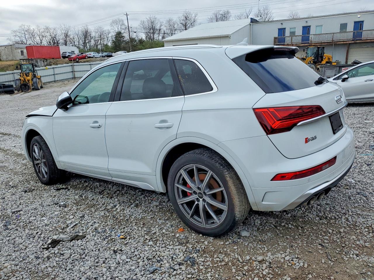 2025 AUDI SQ5