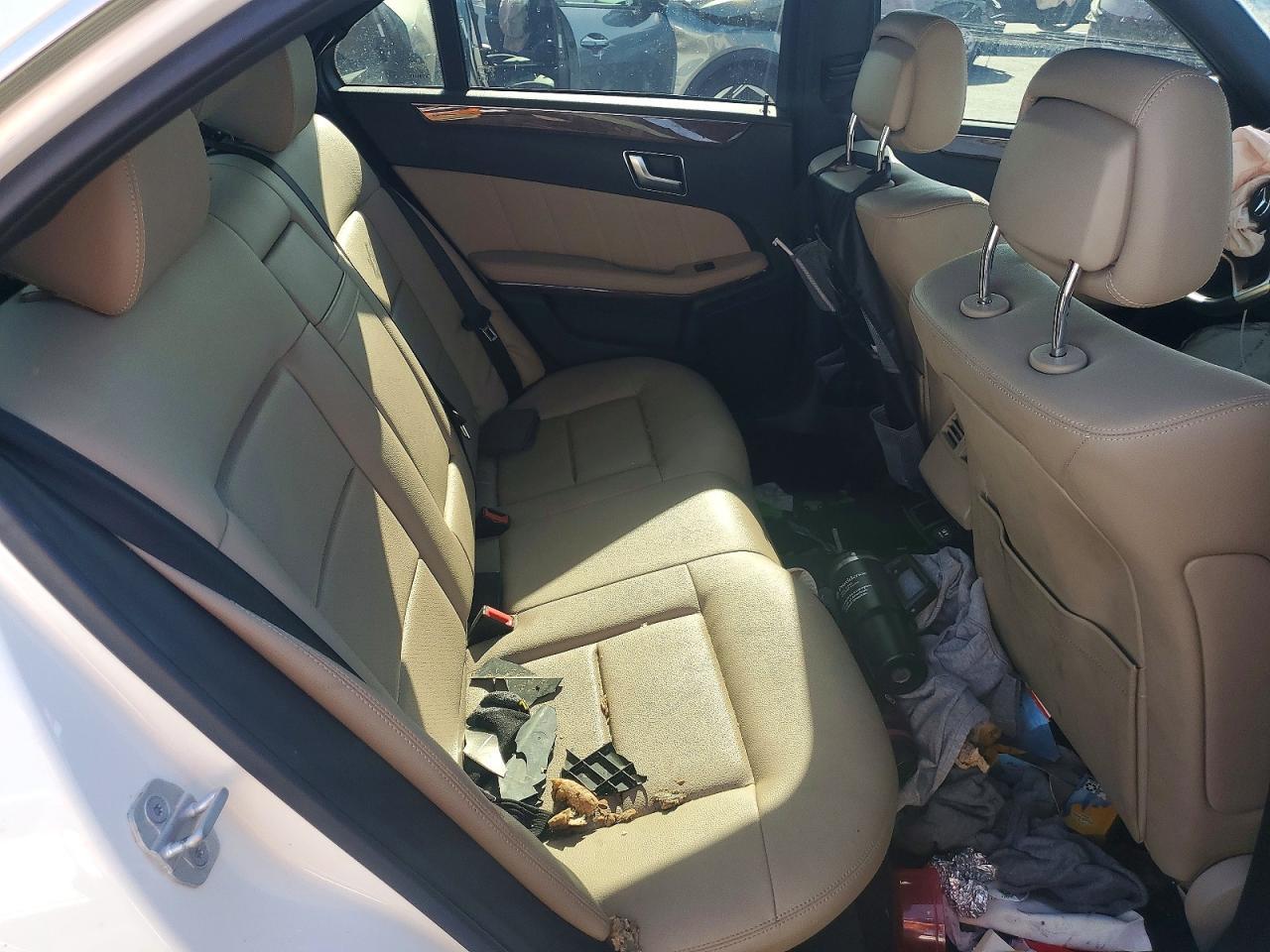 2013 MERCEDES-BENZ E-Class