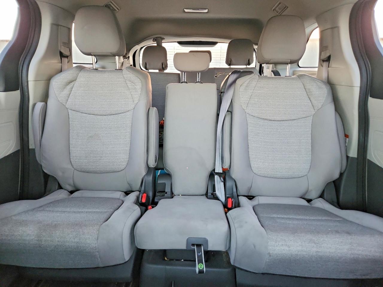 2021 TOYOTA SIENNA
