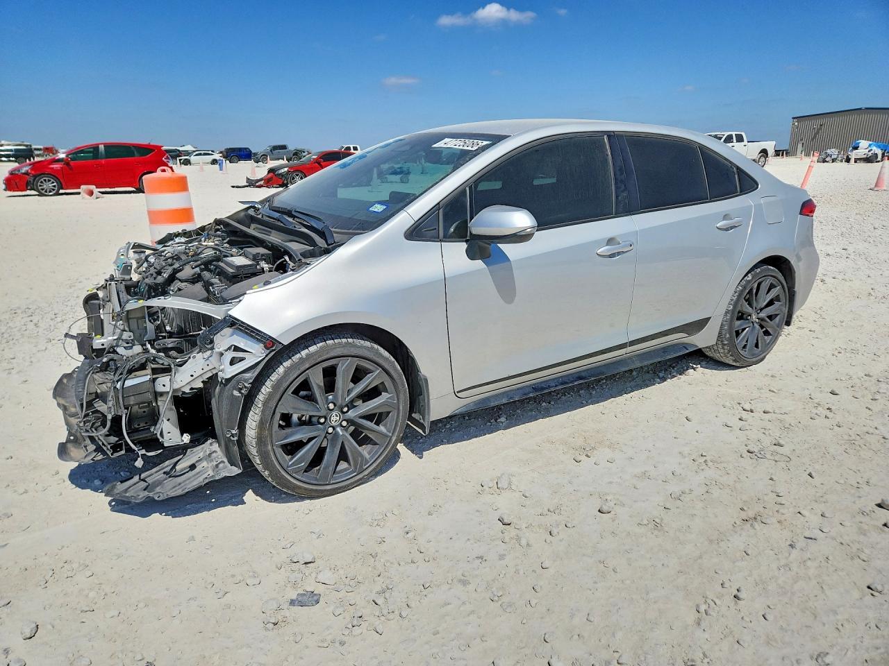 2025 TOYOTA COROLLA