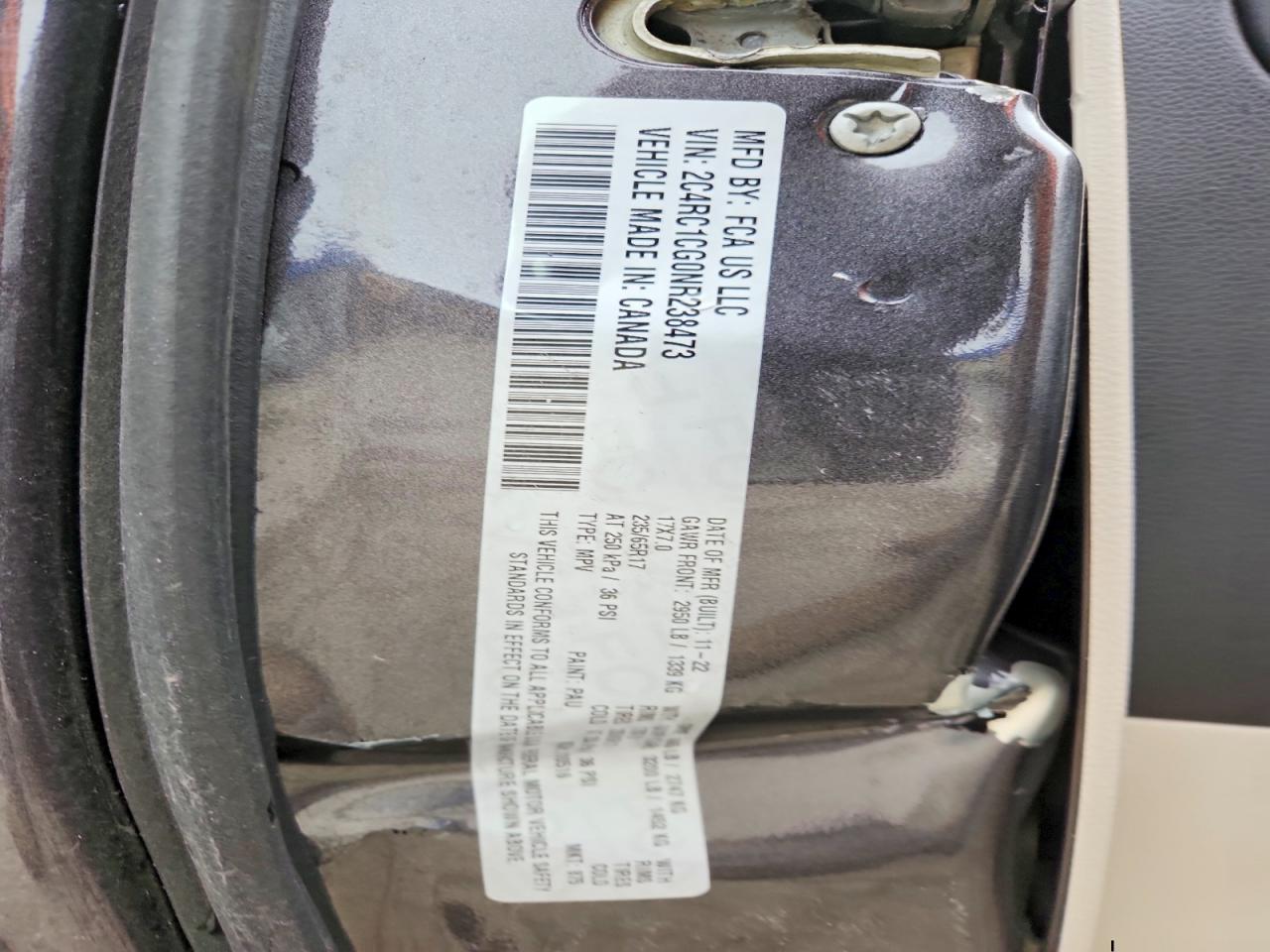 2022 CHRYSLER Voyager