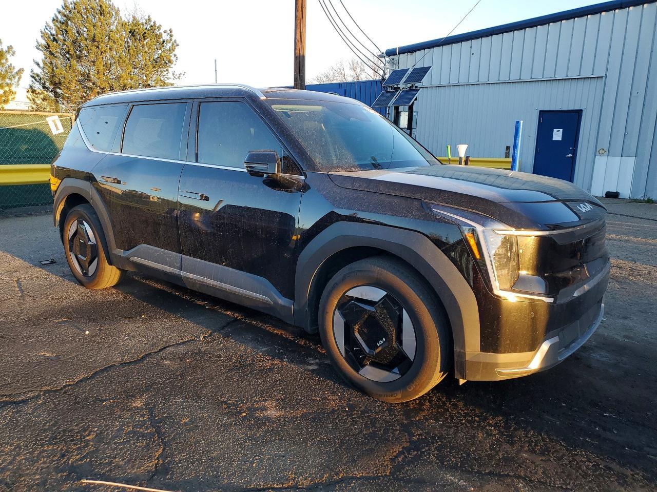2025 KIA EV9