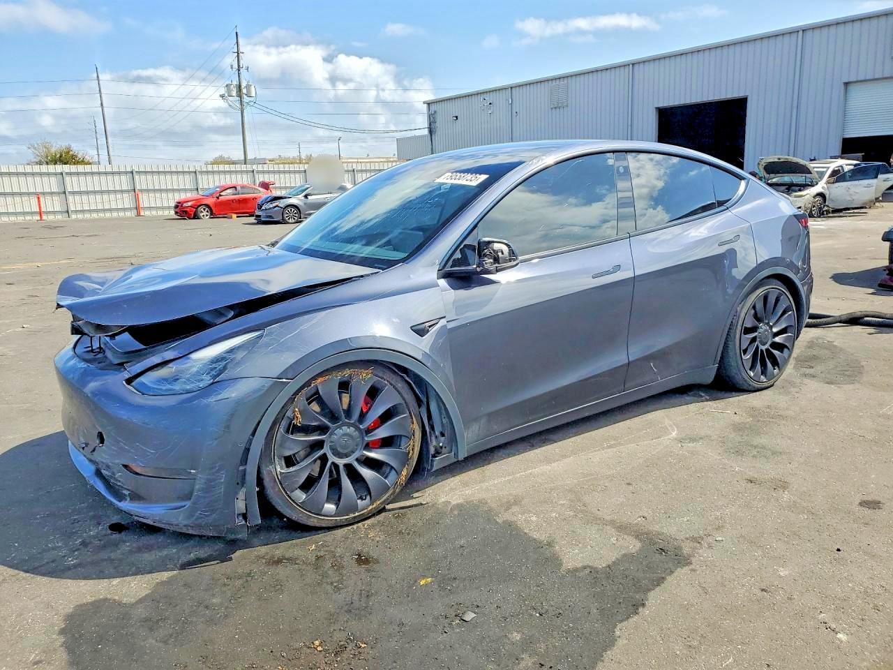 2022 TESLA MODEL Y