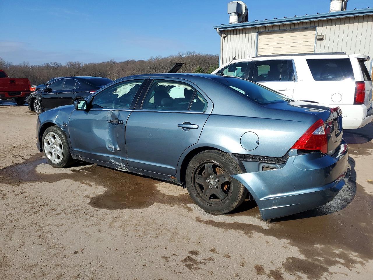 2011 FORD FUSION