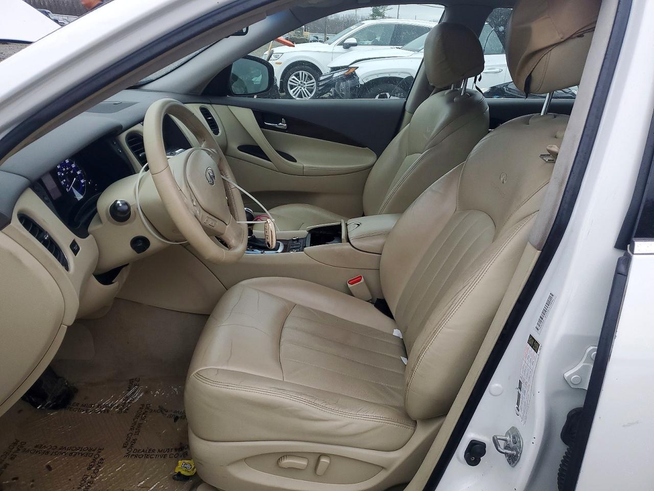 2011 INFINITI EX35