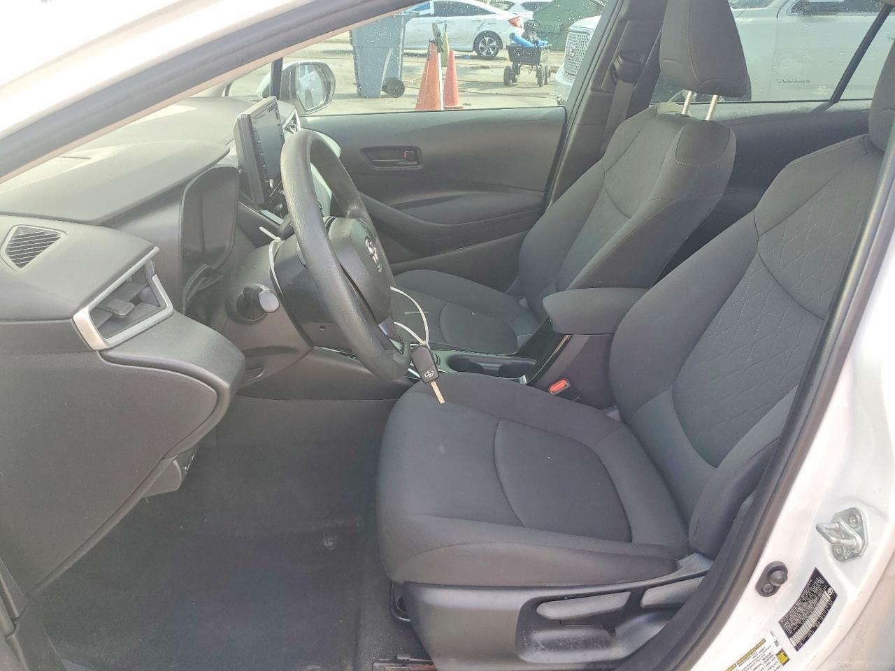 2022 TOYOTA COROLLA