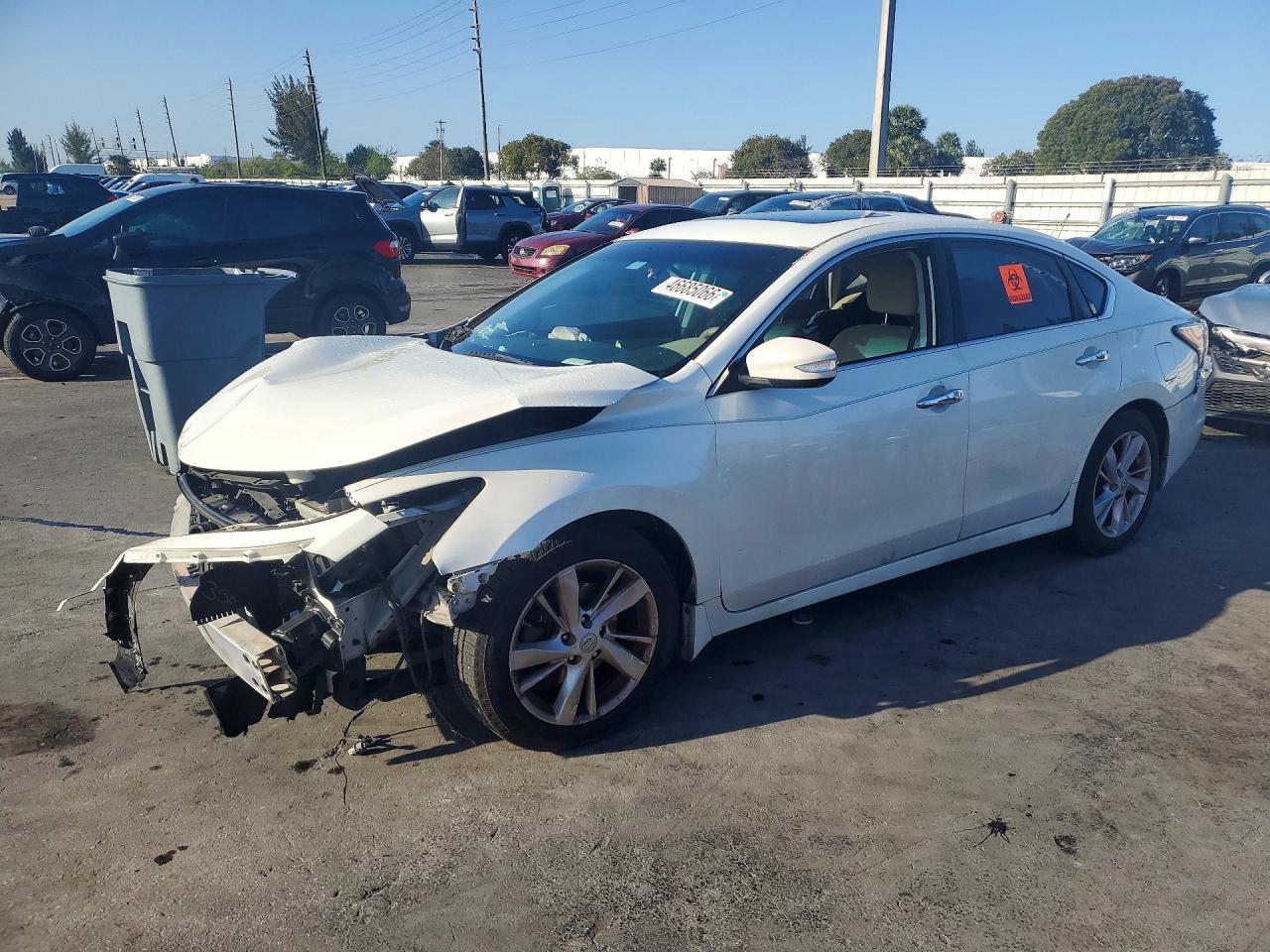 2015 NISSAN ALTIMA