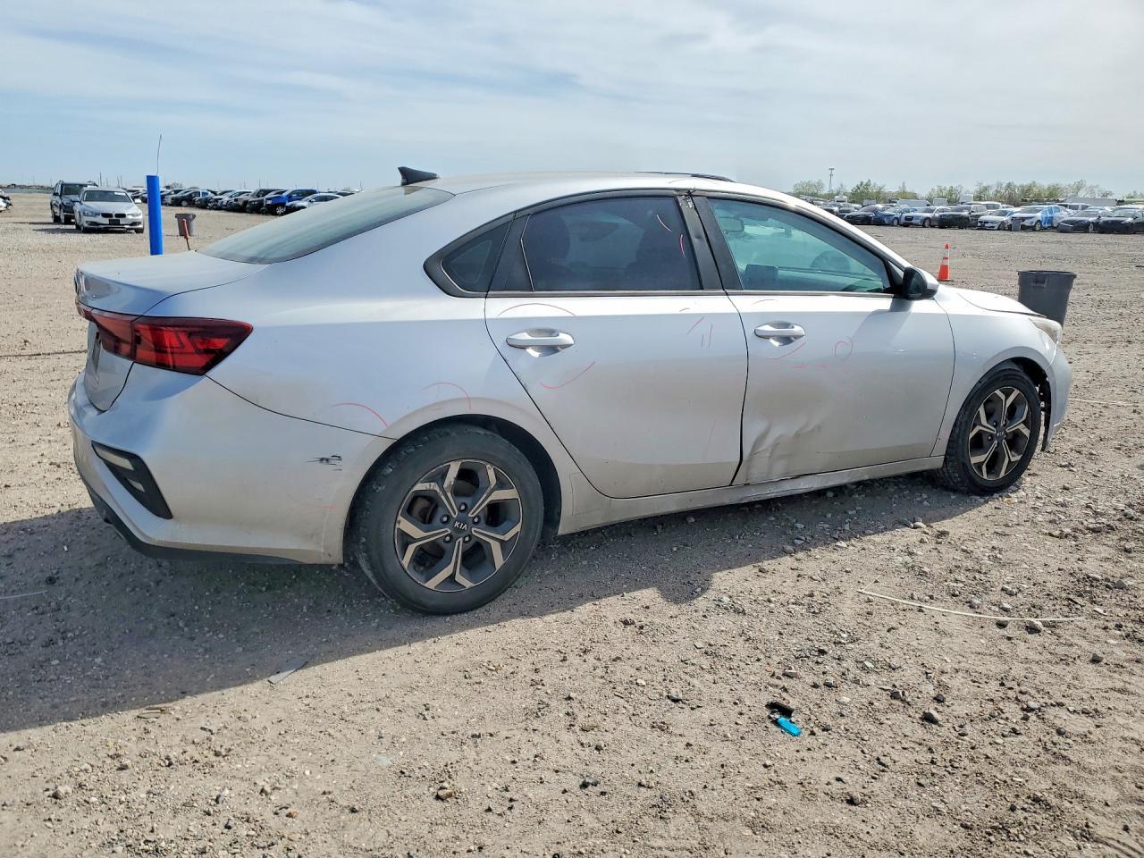 2019 KIA FORTE
